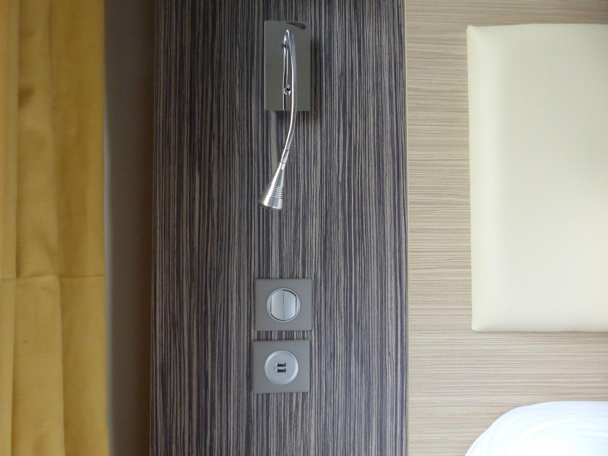 Comfort Orléans Provinces Hotel 3*