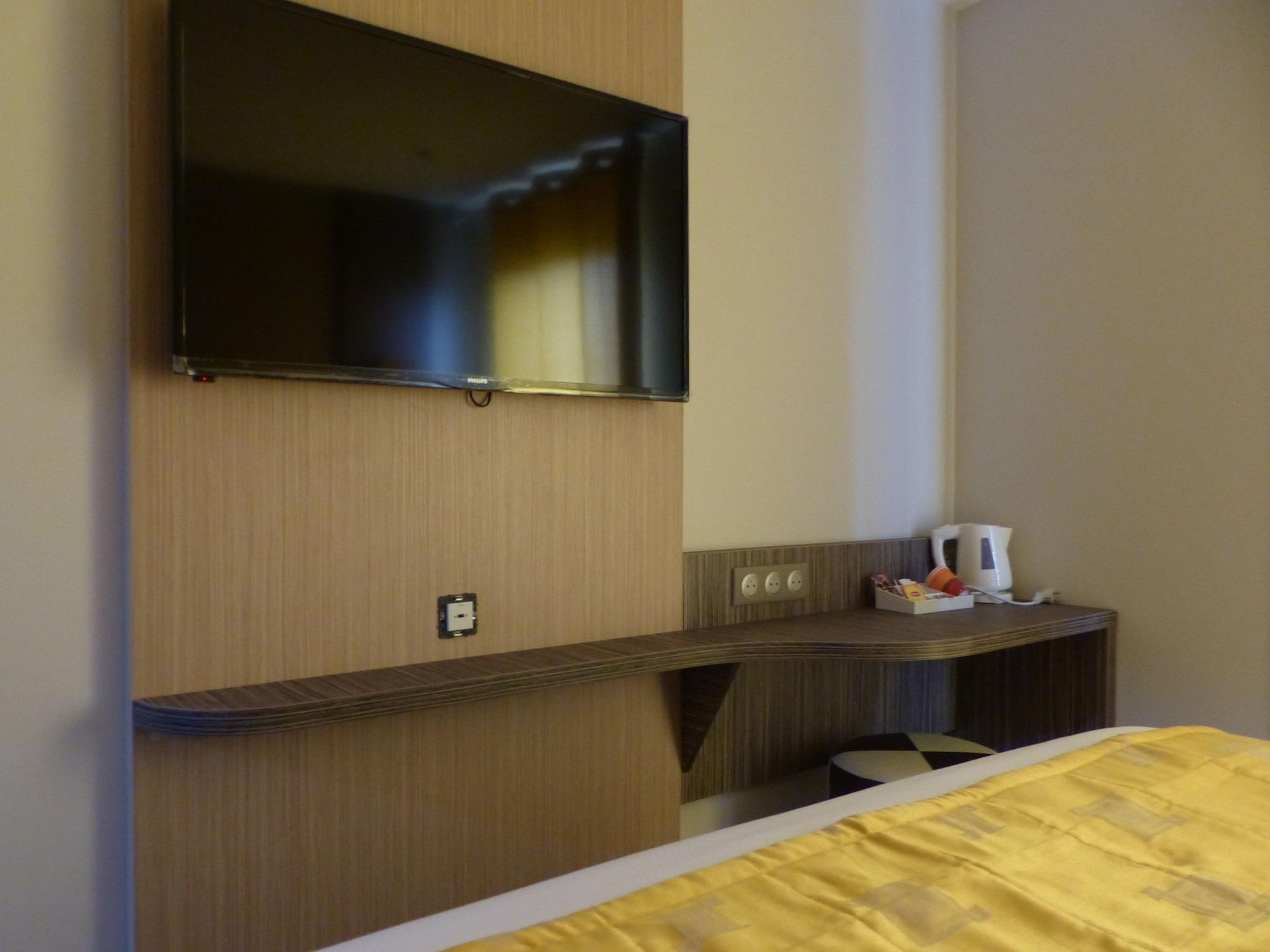Comfort Orléans Provinces Hotel 3*